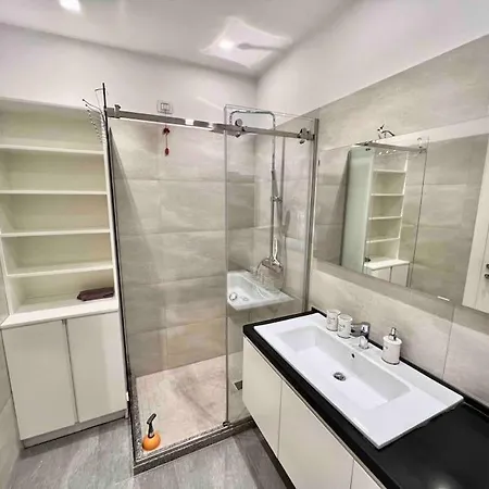 Ring Center / 2br Luxury Appartamento